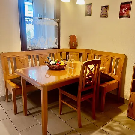 Theisen Apartament