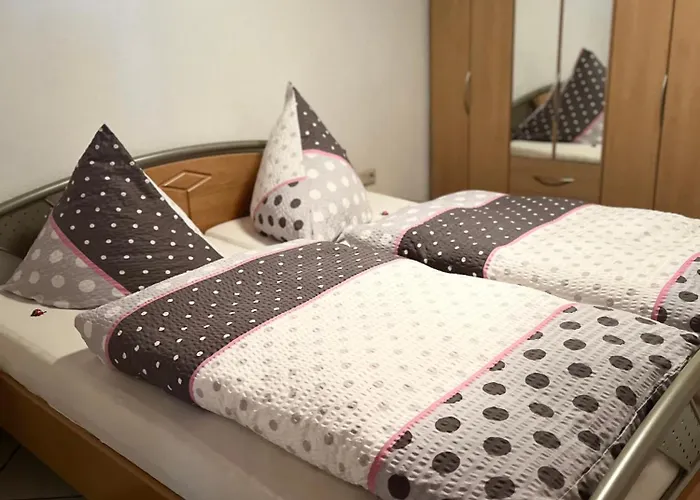 Theisen アパート ベルンカステル・クース